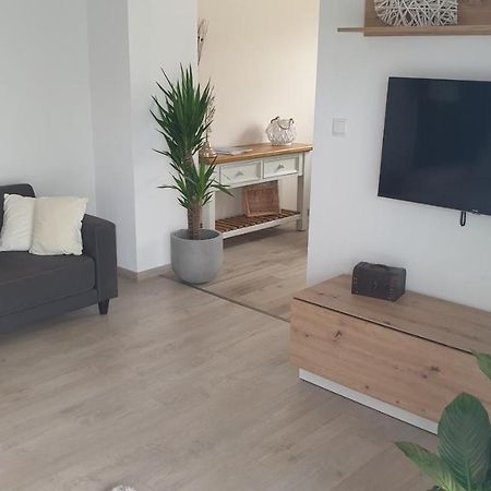 Boardingappartement Windeckblick, Ruhige, Zentrale Lage Mit Grossem Suedbalkon Buhl Bagian luar foto