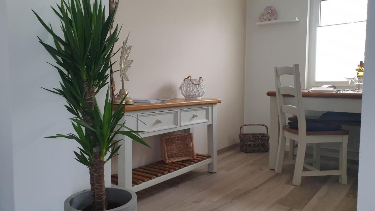 Boardingappartement Windeckblick, Ruhige, Zentrale Lage Mit Grossem Suedbalkon Buhl Bagian luar foto